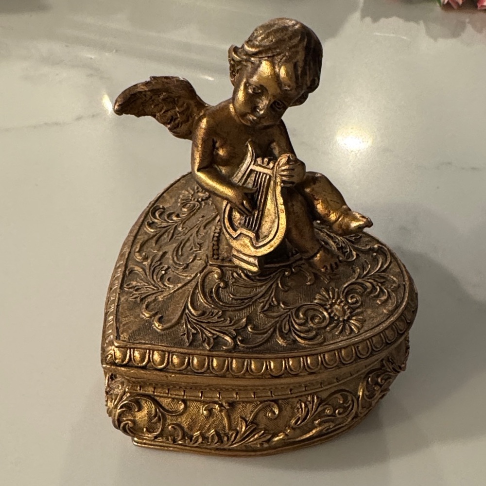 Vintage Gold Cherub Angel Trinket Box